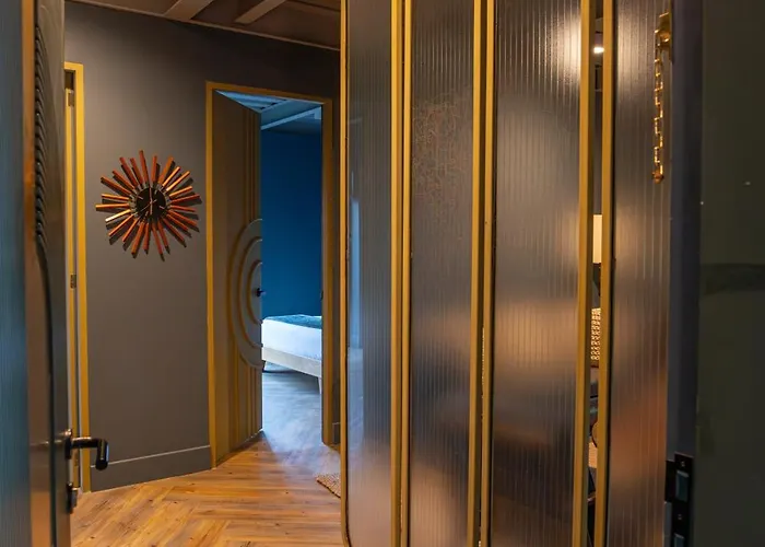Pandora House Apartahotel *